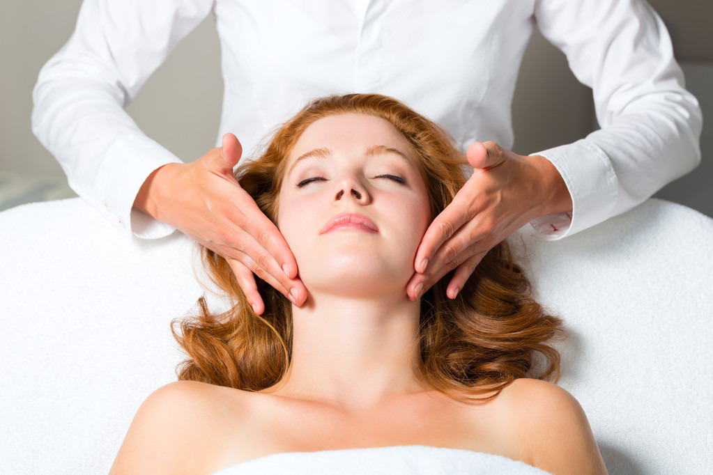 Cranial sacral relaxation massage