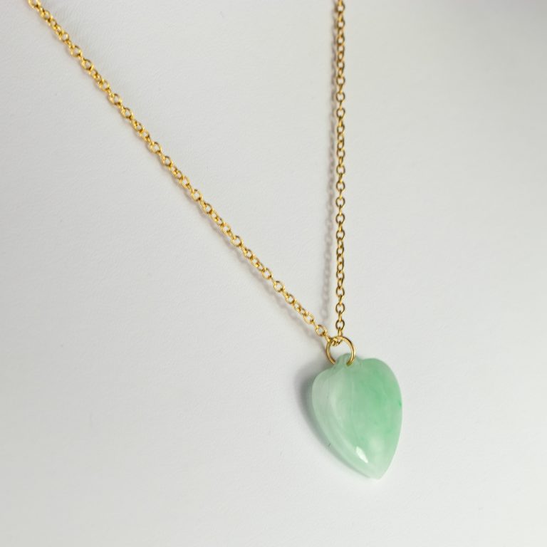  jade pendant