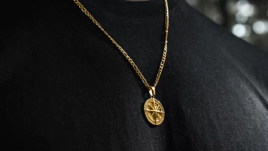 mens gold pendant necklace