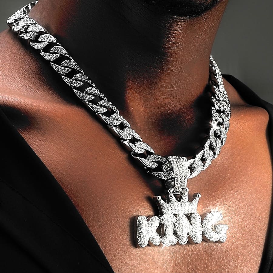 cuban link with pendant