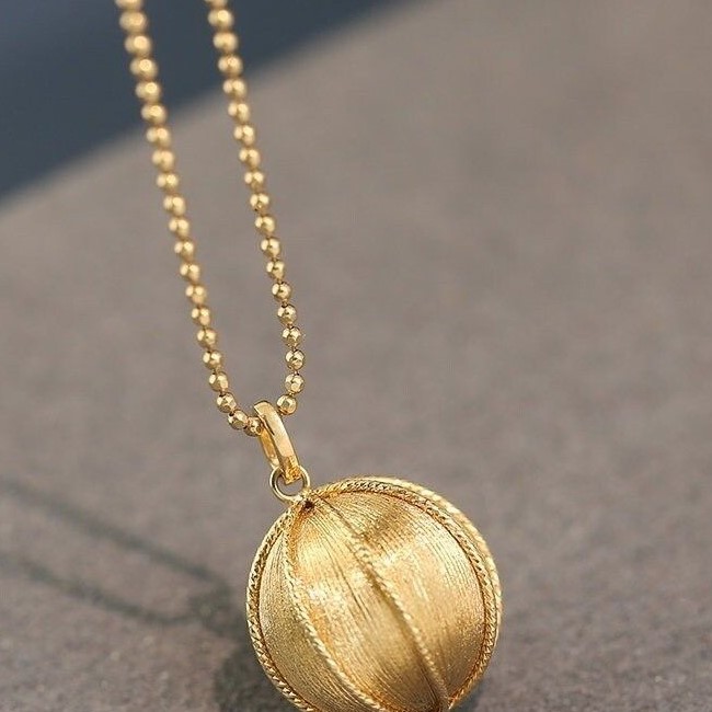 elegant gold pendant