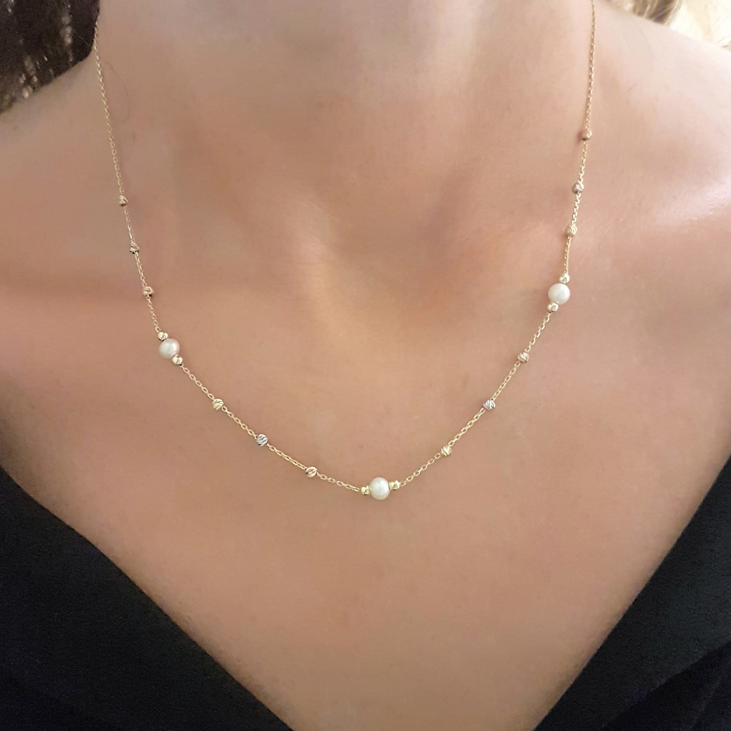 trending necklaces 2024
